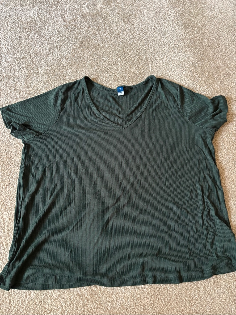 Old Navy Dark Green V-Neck Short Sleeve Tee